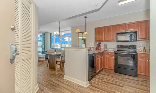 Experience Beachfront Bliss! Our Fully Equipped Kitchen, Spacious Family Area with Floor-to-Ceiling Windows, Updated Furnishings, and Bathrooms Create Your Perfect Beach Getaway. Stay in Paradise Without Ever Having to Leave